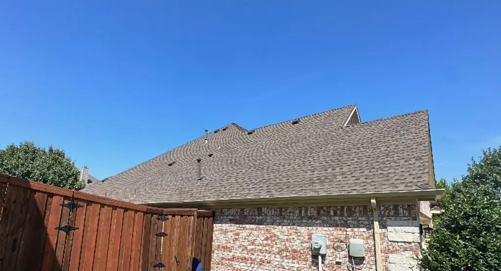 Completed roof replacement project in Enid